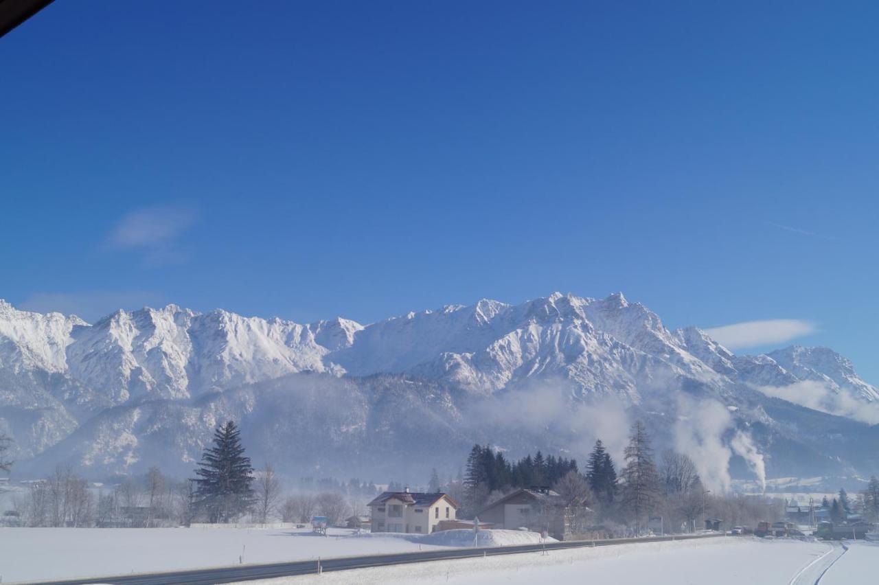 Bauernhof Grieslehen Bed & Breakfast Leogang Exterior foto