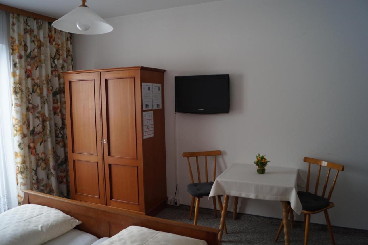 Bauernhof Grieslehen Bed & Breakfast Leogang Exterior foto